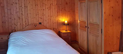 Chambre hôtel 2 personnes les Rosières restaurant d'altitude en montagne dans les aravis